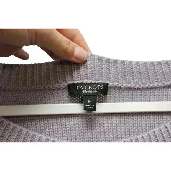 Talbots Sweater Size Medium Purple Cable Knit Angora Rabbit Hair Blend Preppy - Picture 7 of 13
